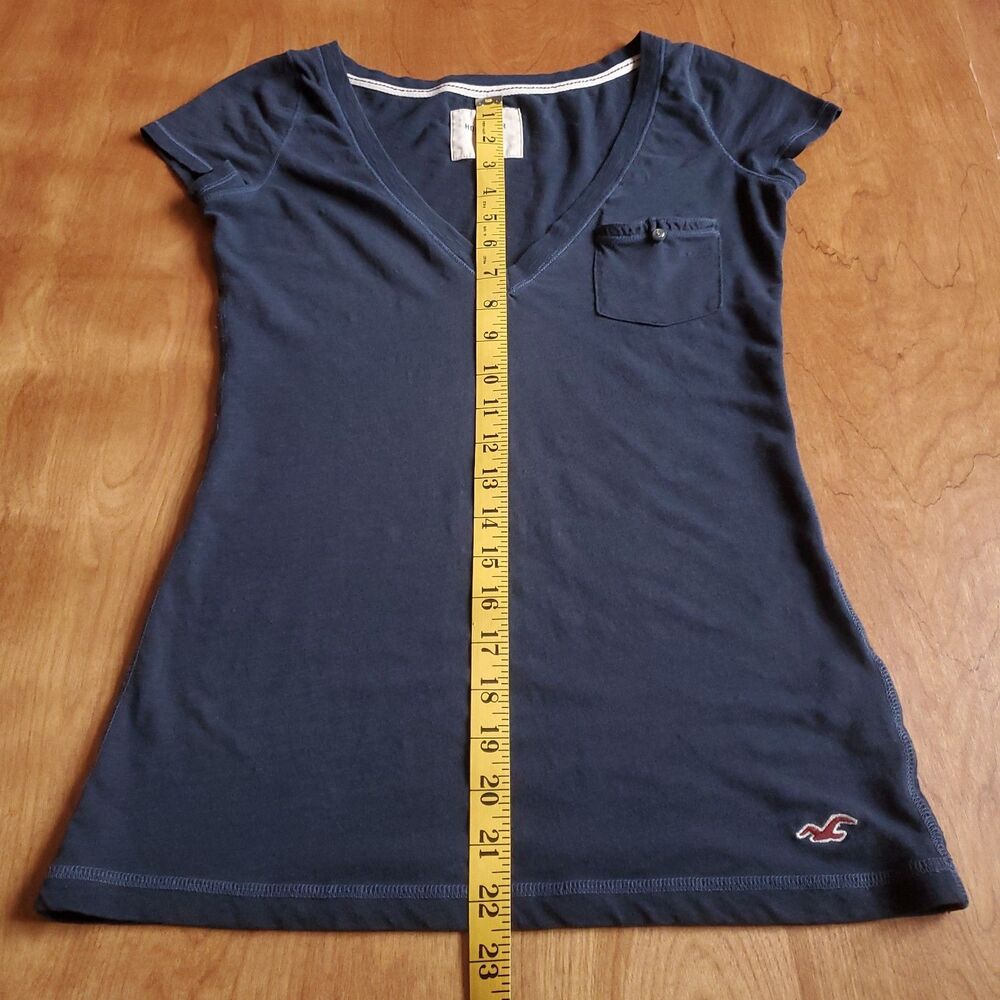 Hollister Deep V Neck T Shirt Navy Blue Size S Baby Pocket Tee Y2K Bella Swan - Picture 8 of 10